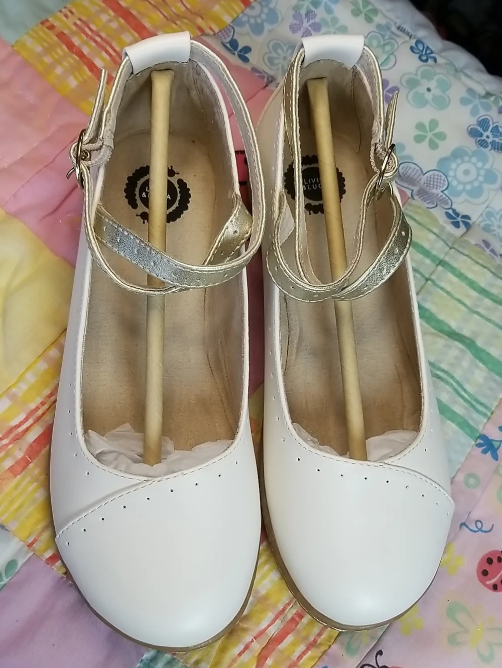 Livie & Luca White Leather Mary Jane Flats with Gold Criss Cross Straps HTF 2 Y
